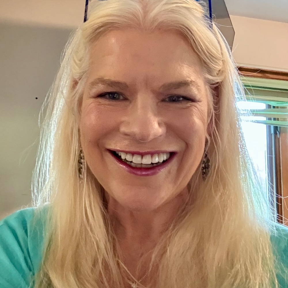 Meet your Posher, Kristin